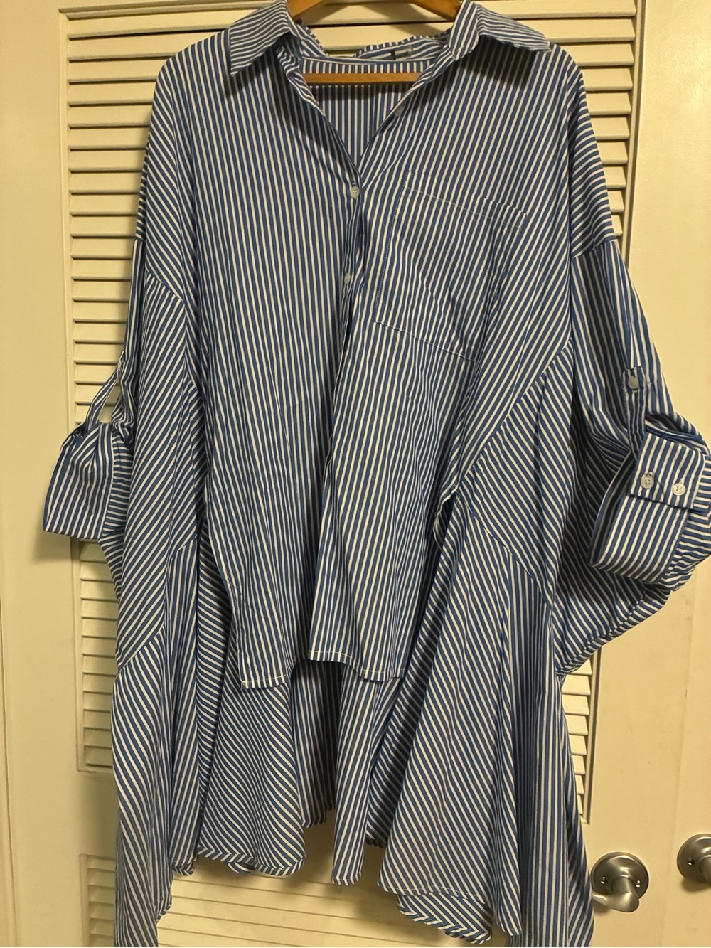 Women’s Blue and White Striped Button-Up Tunic Top